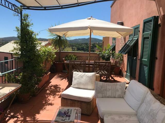 Attico Con Vista Spettacolare Cogoleto Villa Екстериор снимка